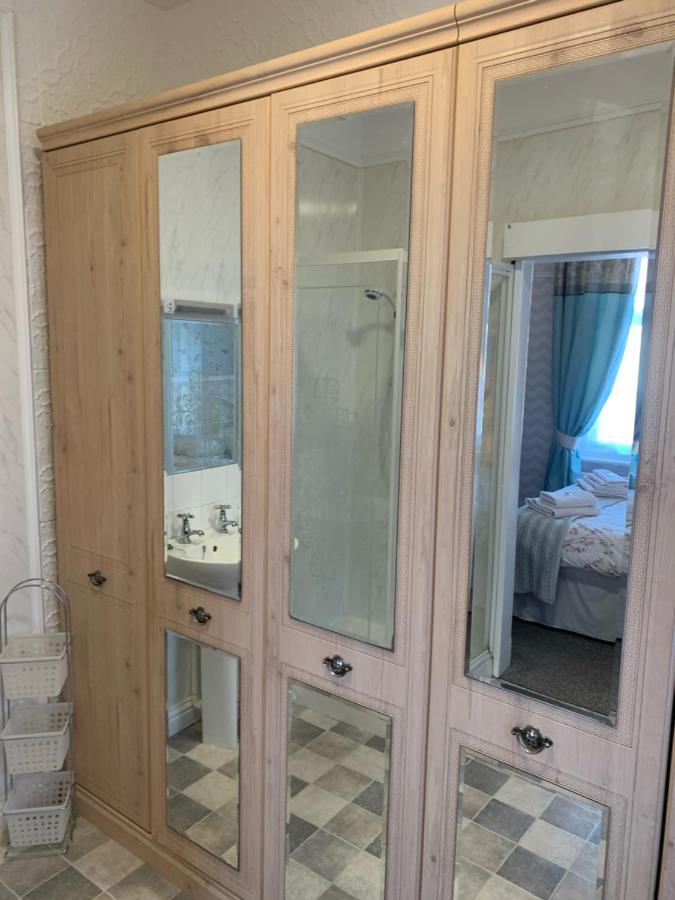 Heather Lea Guest Rooms Blackpool Dış mekan fotoğraf